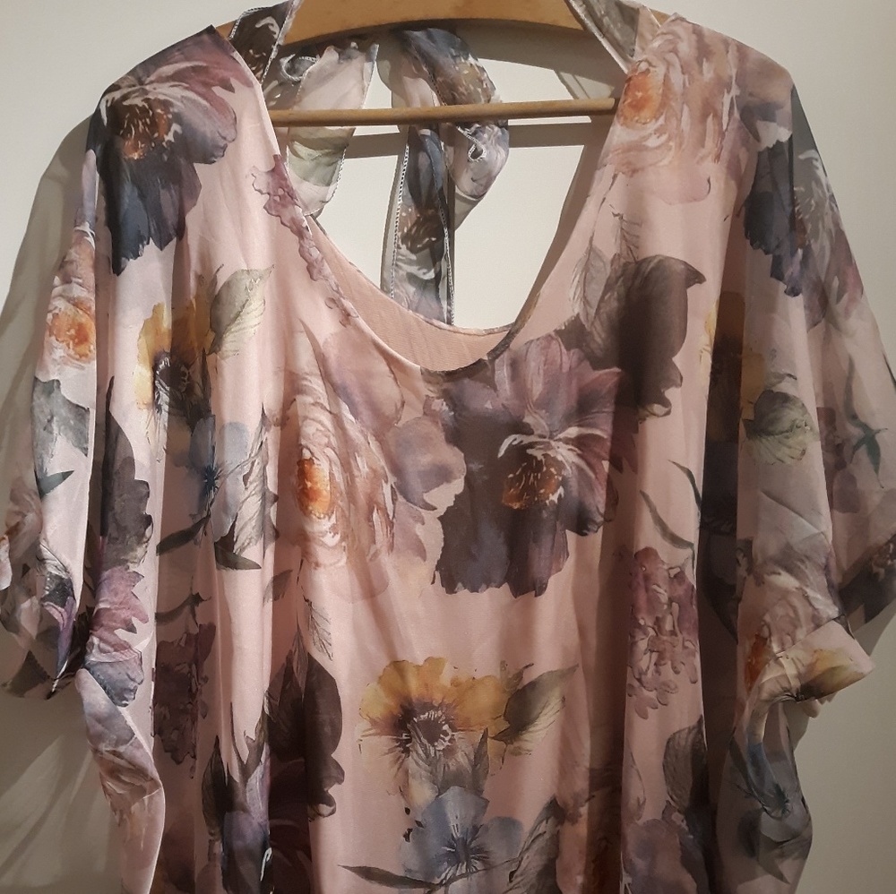 NEW, unused Italian made Blouse